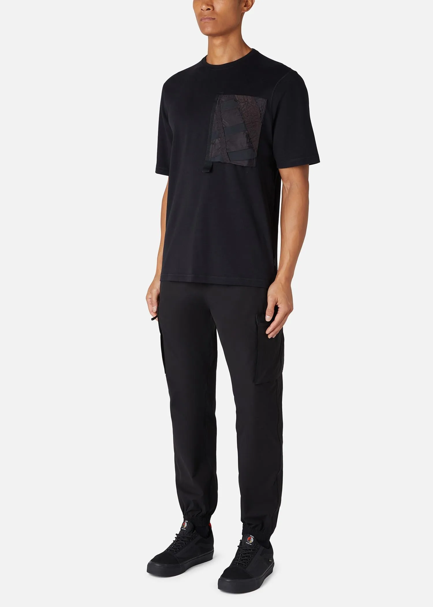 AIR BRAKE OFF-CUT PKT TEE BLACK