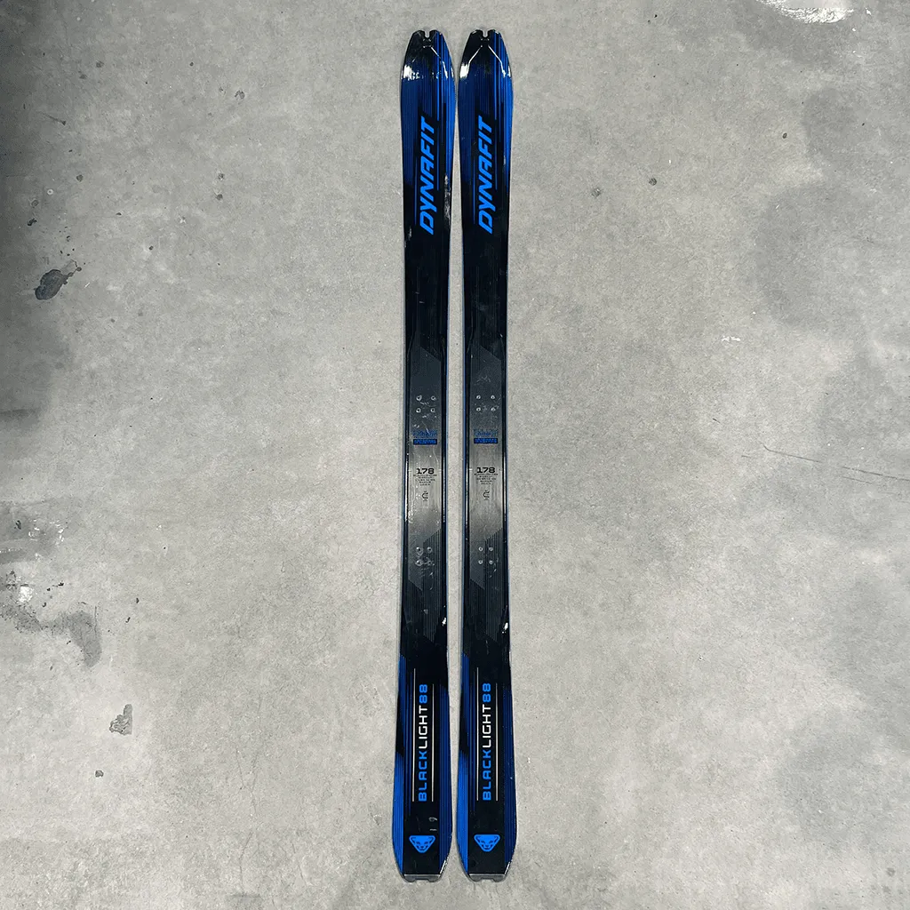 BARGAIN BIN - Dynafit Blacklight 88 skis - 178cm