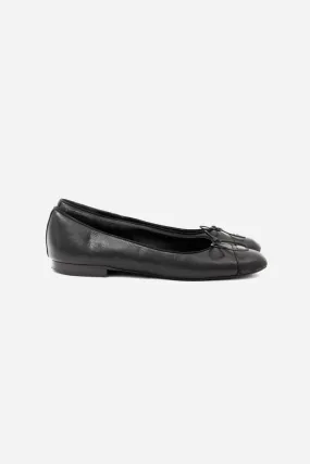 CAP TOE BALLET FLATS