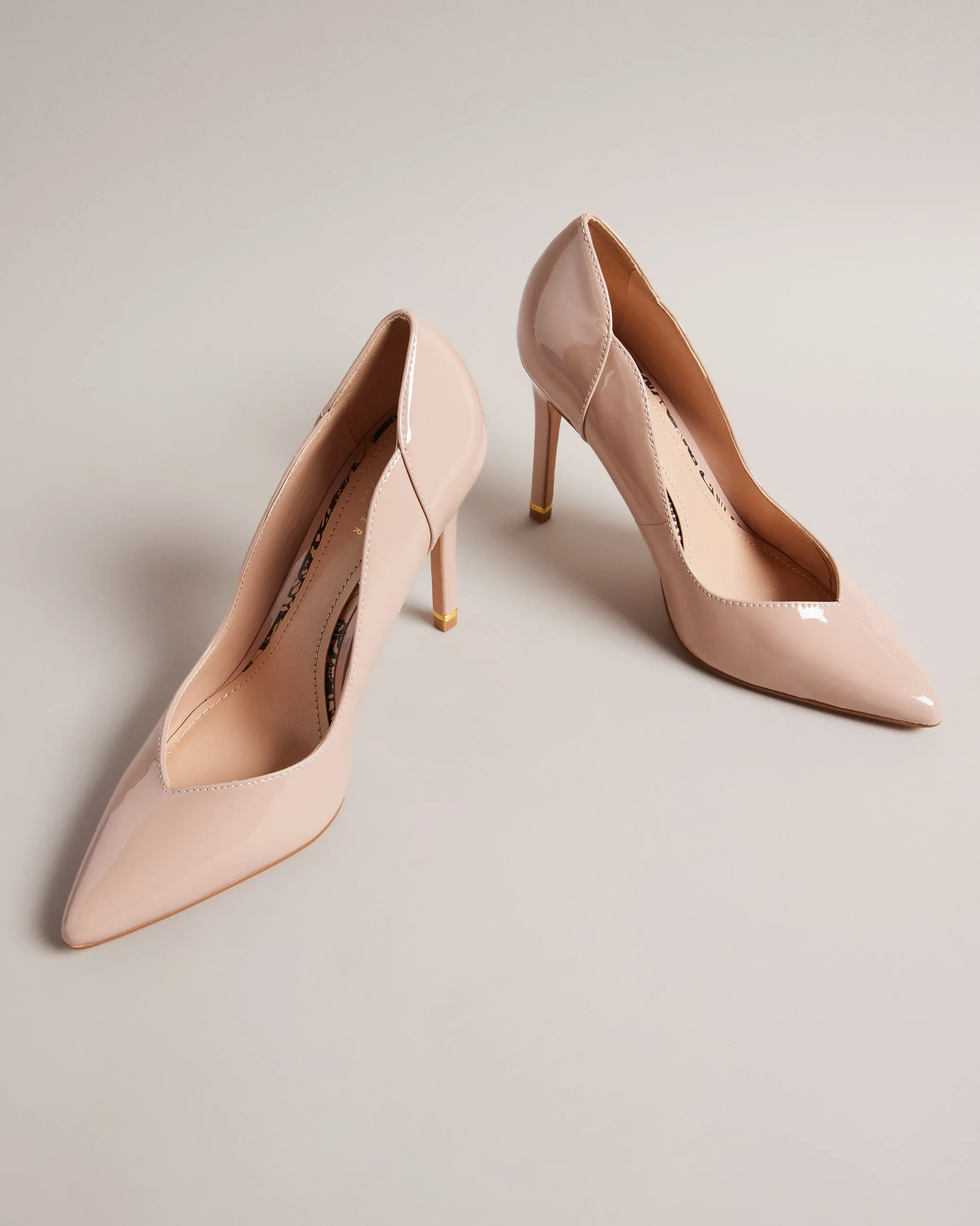 Orlinay Patent 100Mm Court Shoe Nude